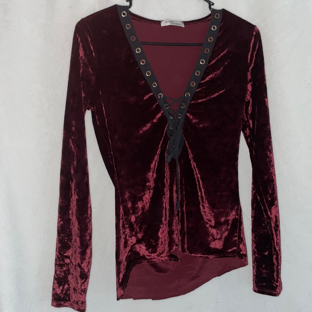 Red velvet Million Bullpup top
